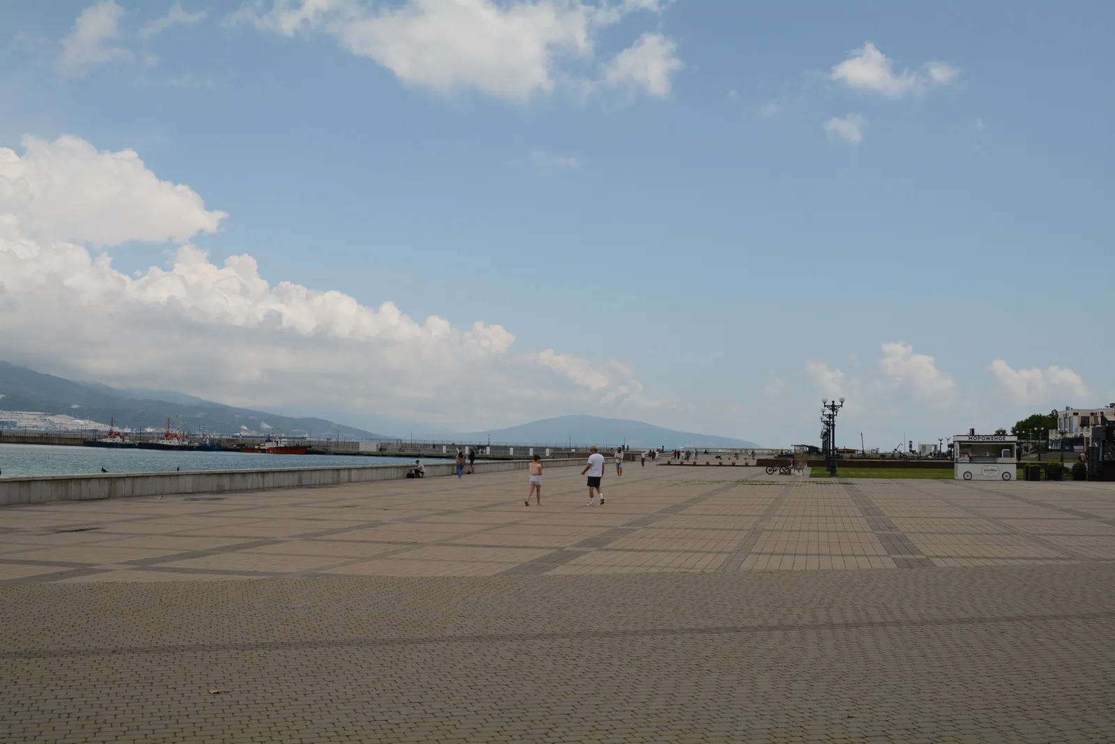 ADS_4814