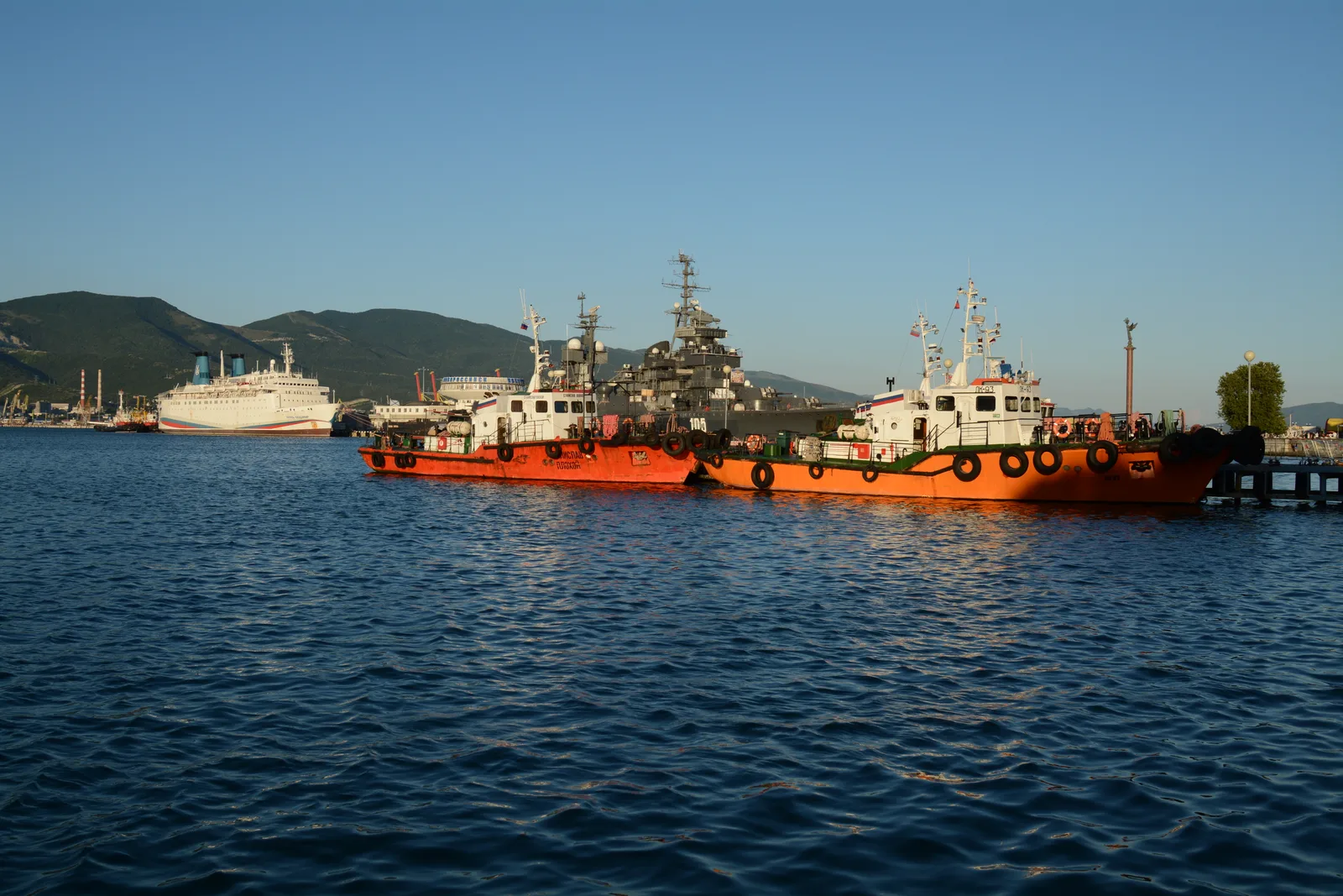 ADS_4543